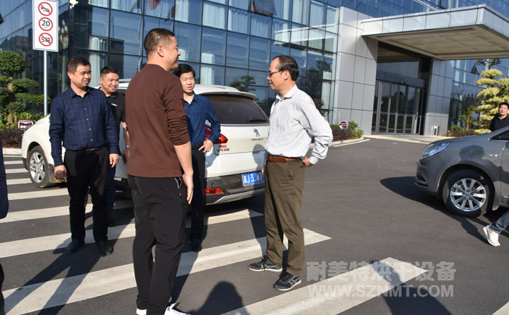 ����ʡ���������ܺ�ɹ��I(y��)�O(sh��)�����޹�˾�I(l��ng)��(d��o)�����{(di��o)�ЈDƬ